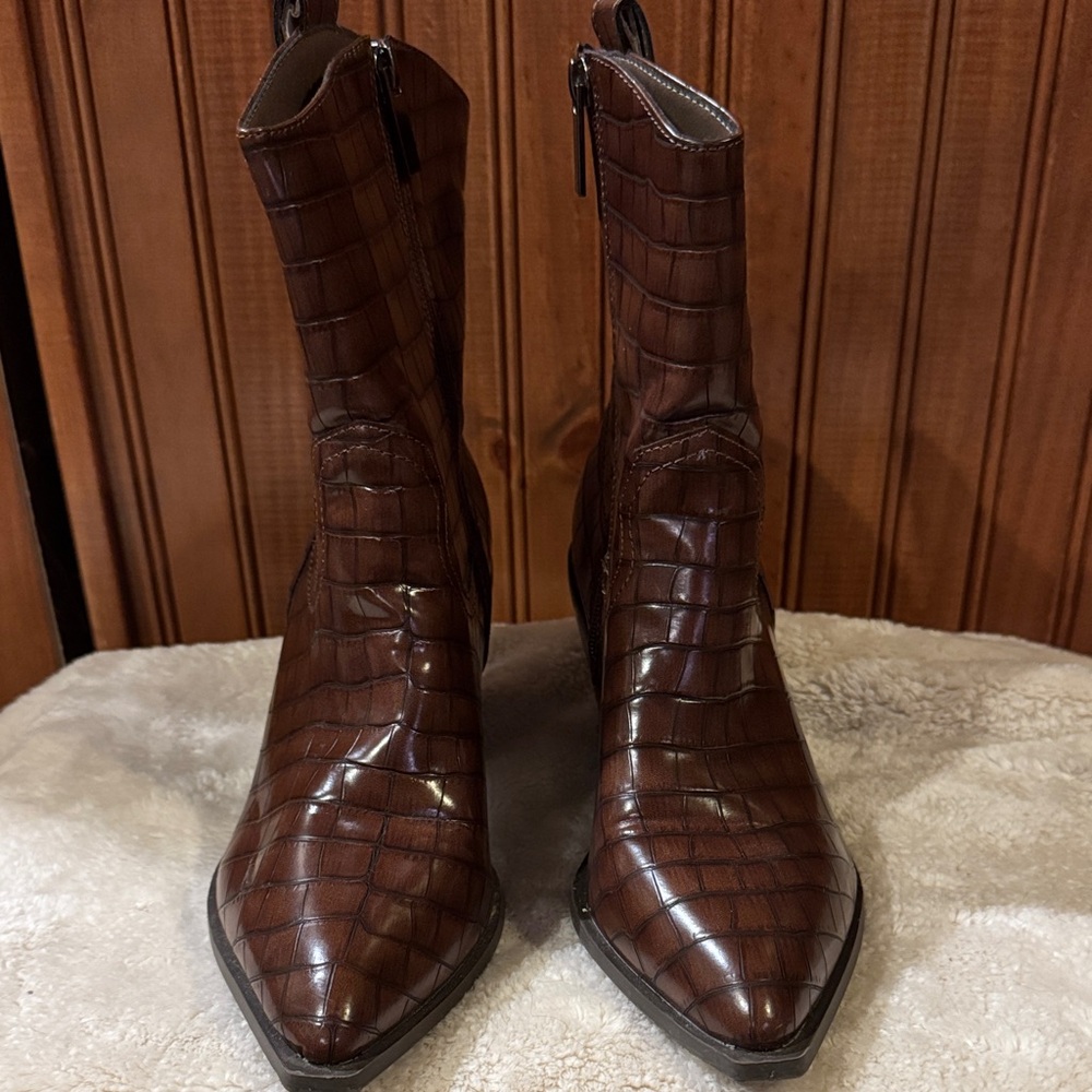Hey Girl by Corkys Brown Crocodile Pattern Ankle Boots